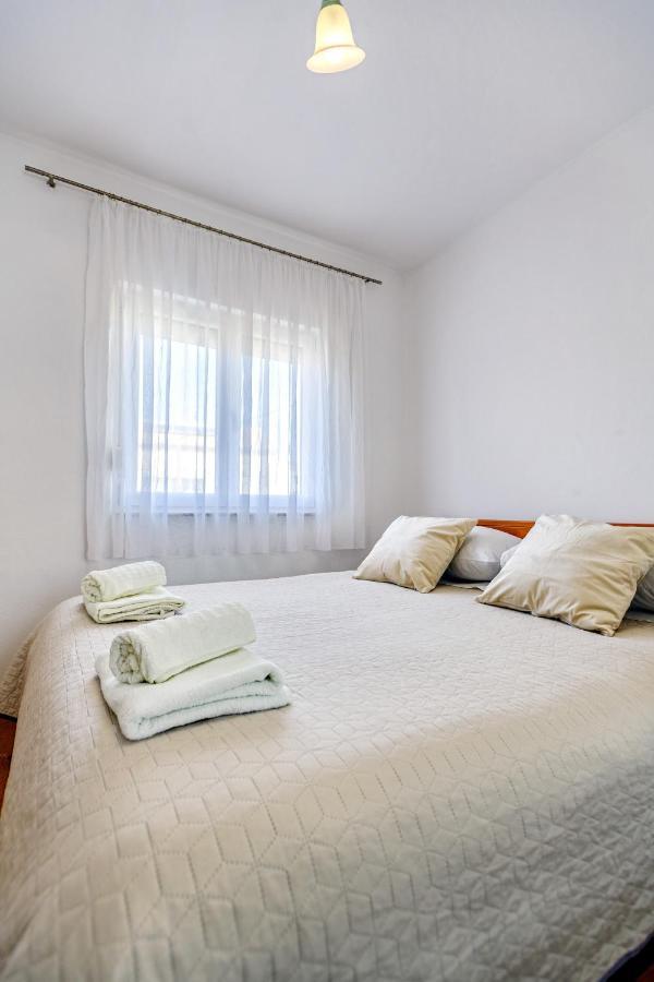 Comfort Holiday Apartment Zadar - With Parking And Balcony Exterior photo